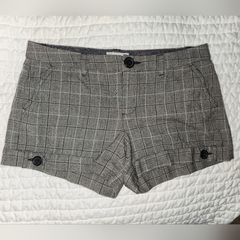 Vintage 1990's 2000s Y2k Grey Plaid Shorts by Old Navy